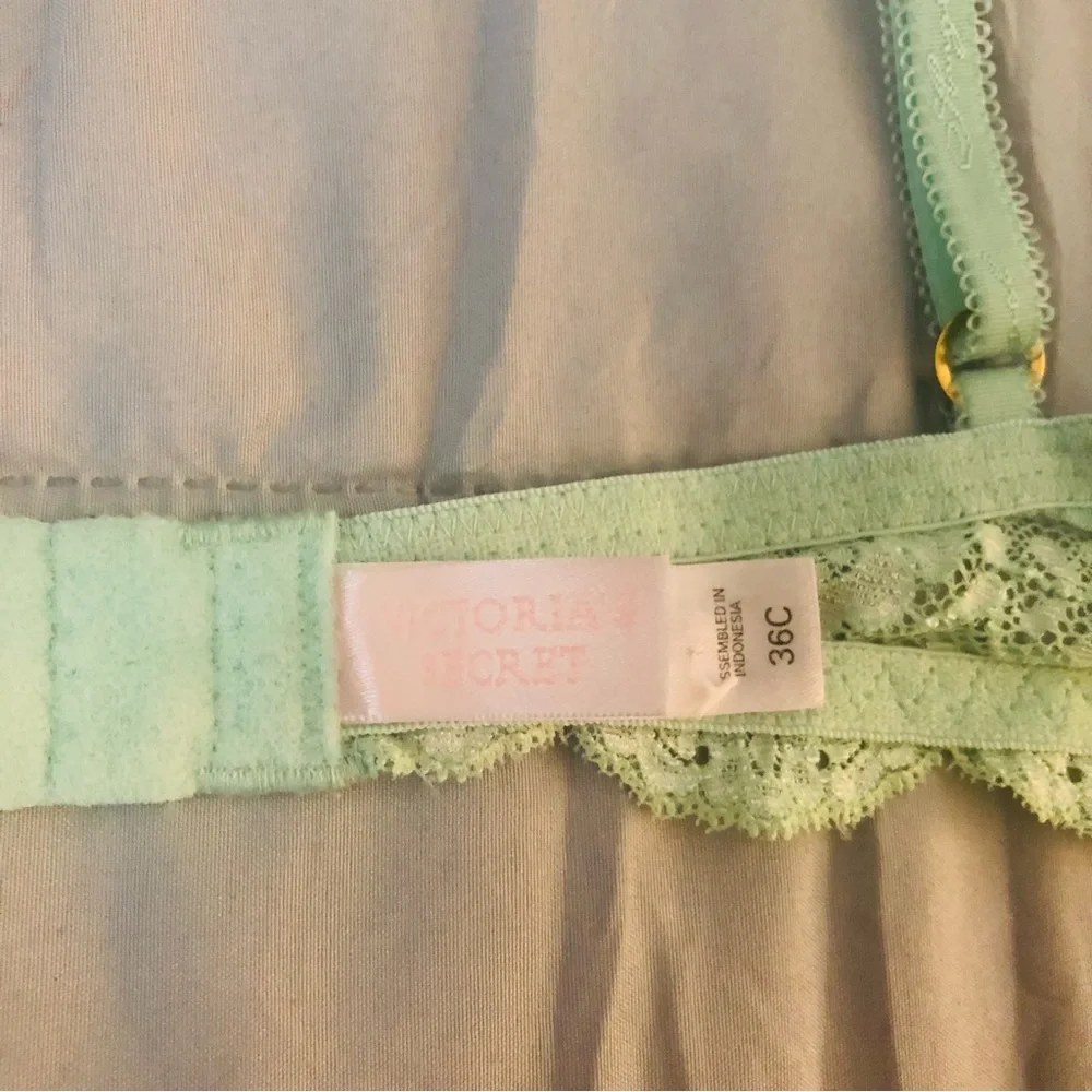 Victoria’s Secret | Pastel Green w/ Lace Bra - Picture 7 of 11